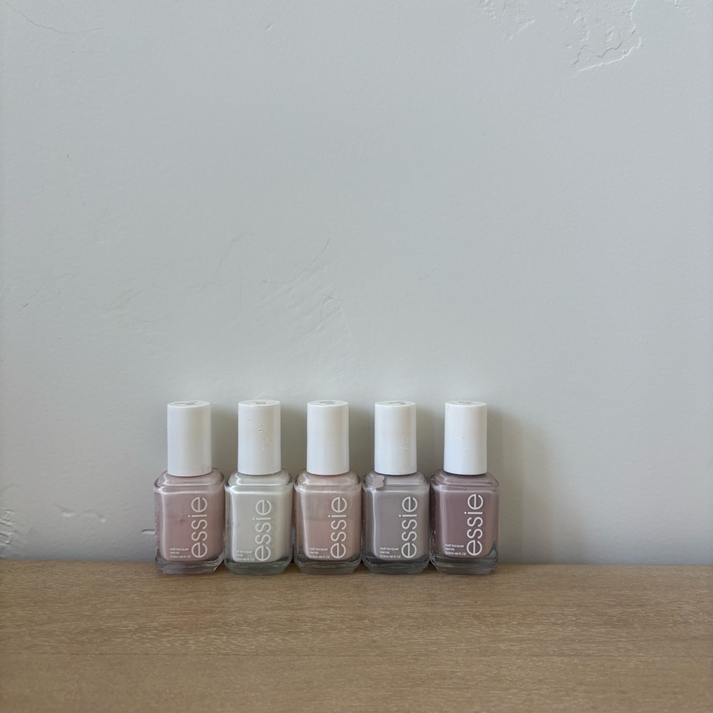 Neutral Nail Polish Set Essie